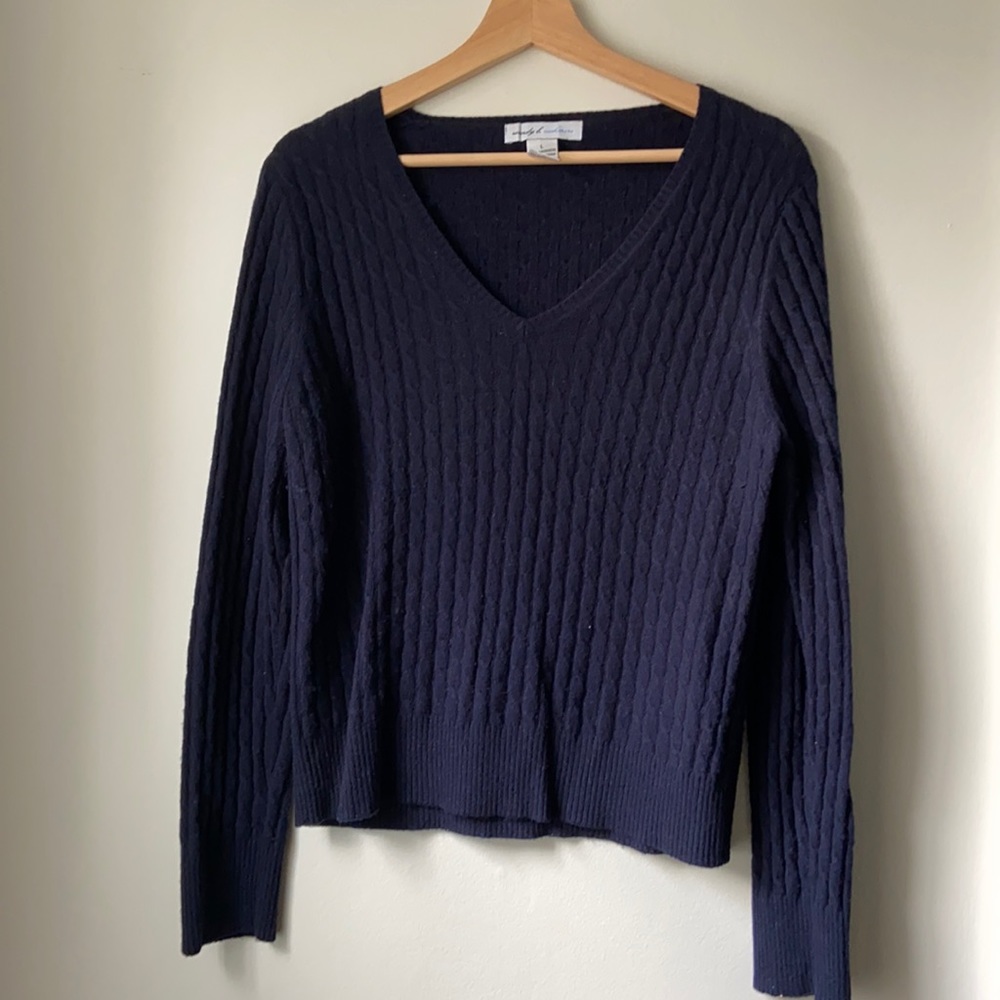 Cashmere cable knit sweater
